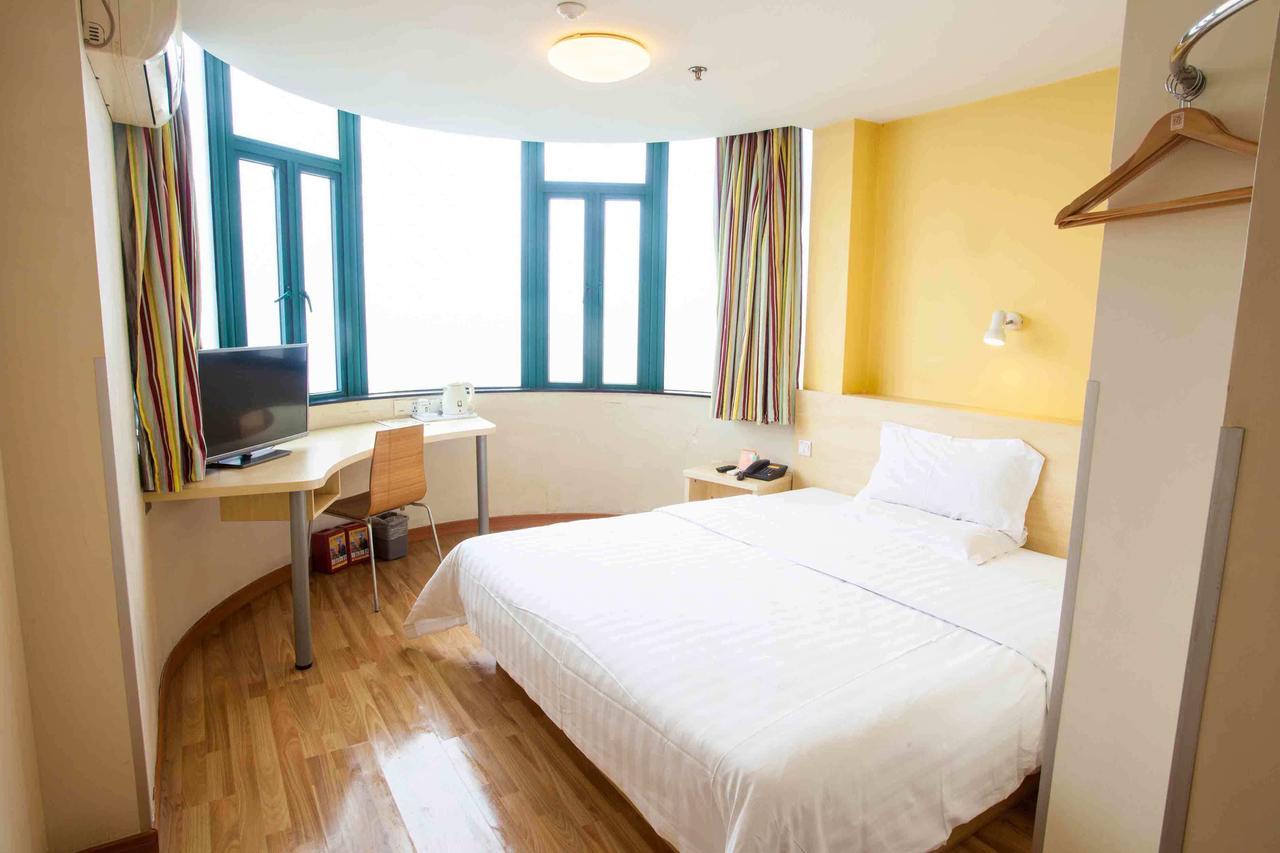 7Days Premium Guangzhou Tianhe Gangding Rum bild